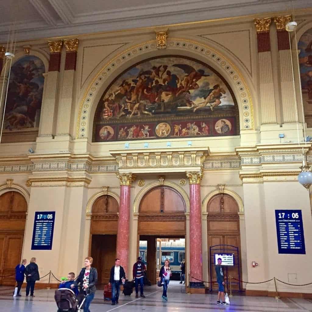 抵达布达佩斯Keleti站，开始我的维京欧洲之旅。