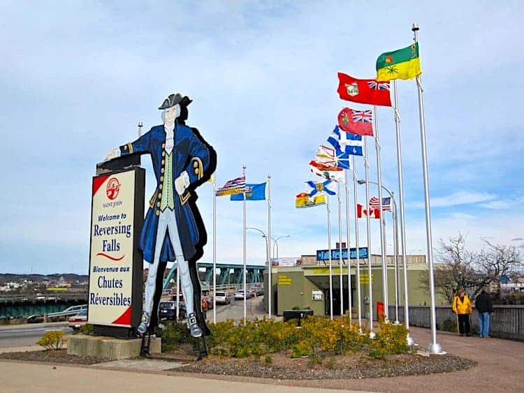 芬迪湾加拿大邮轮港口